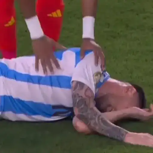 stickers_😕Messi_llorando😭_memes_😕_