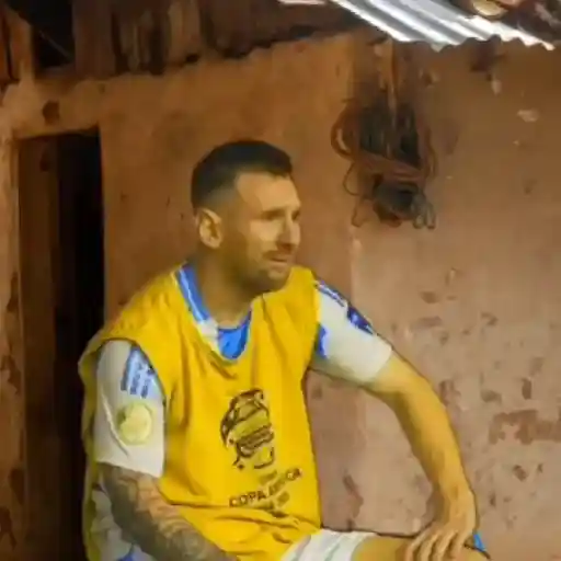 stickers_😕Messi_llorando😭_memes_😕_