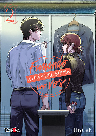 FUMANDO ATRÁS DEL SUPER CON VOS 02