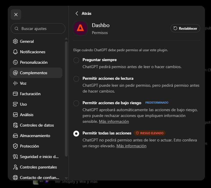 Pantalla de Permisos del complemento Dashbo en ChatGPT, con las cuatro opciones de cuándo pedir permiso