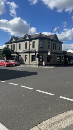 Sir Henry Barkly Hotel