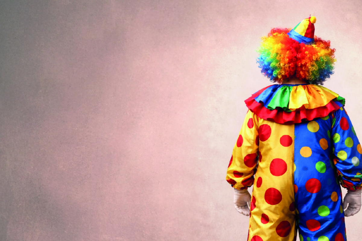 UM PALHAÇO NO PALÁCIO