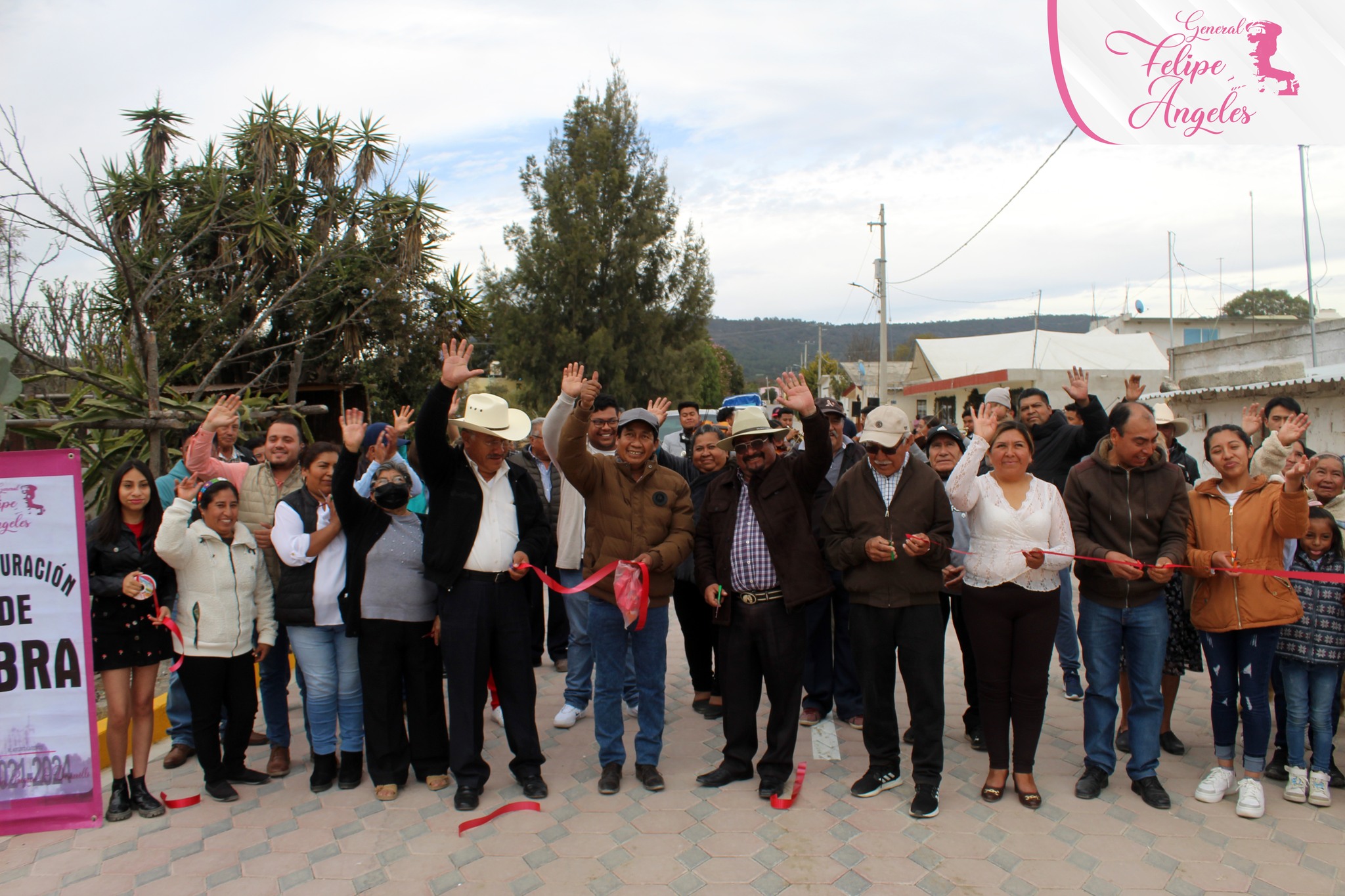 Entrega de Calle  Iturbide Adoquinada