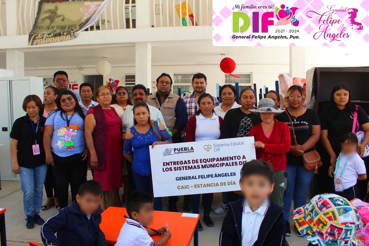 Entrega de Equipamiento a Estancia de día y Centro de Atención Infantil Comunitario