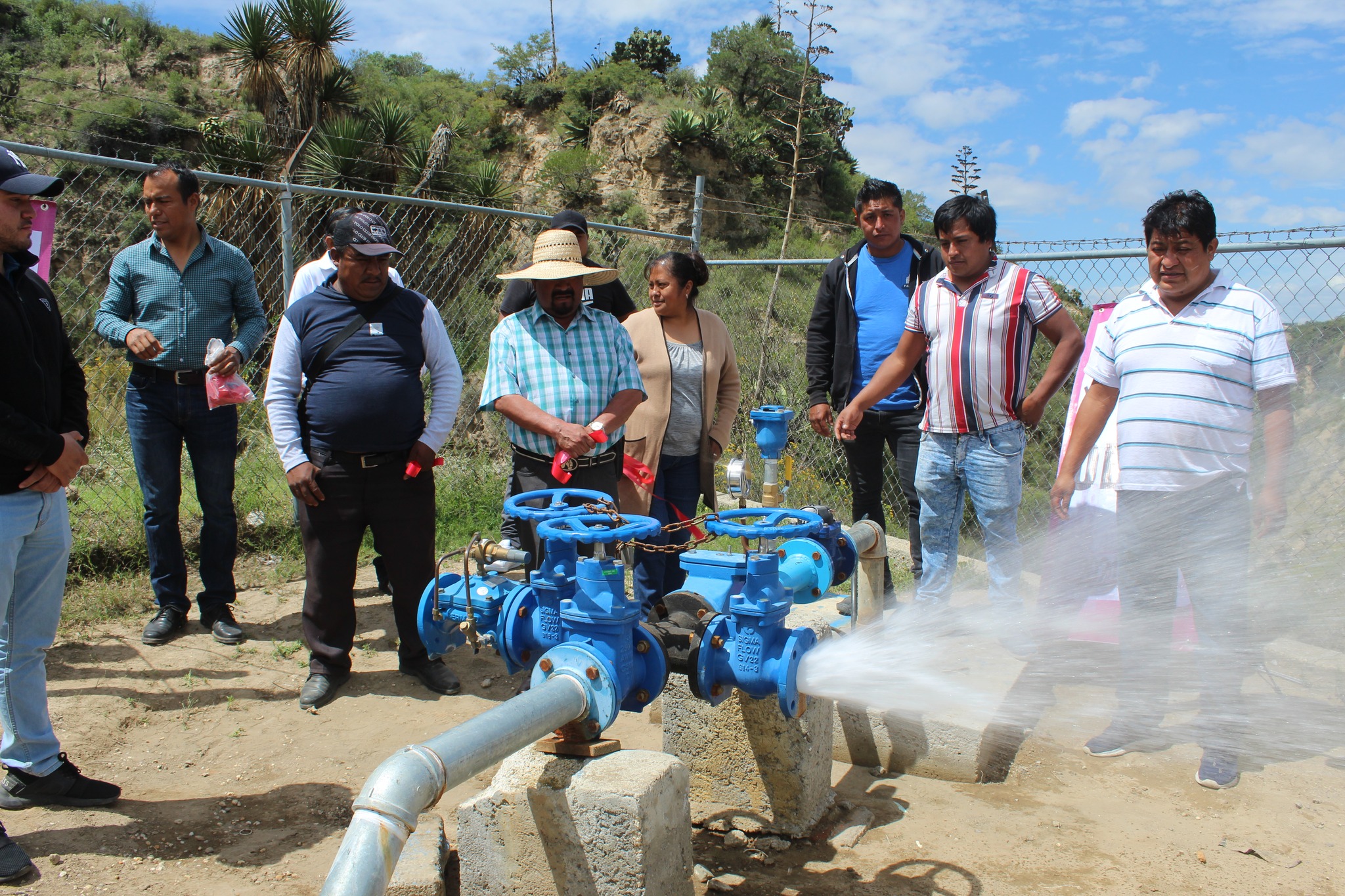 Inauguración y Entrega de Pozo de Agua Potable