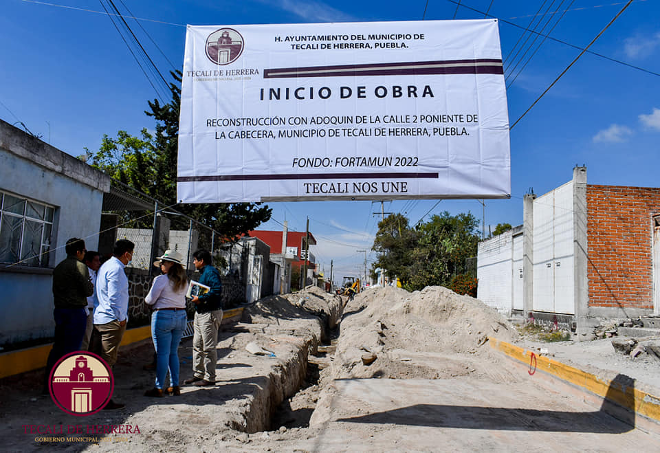 Banderazo de Inicio de Obra en Tecali de Herrera