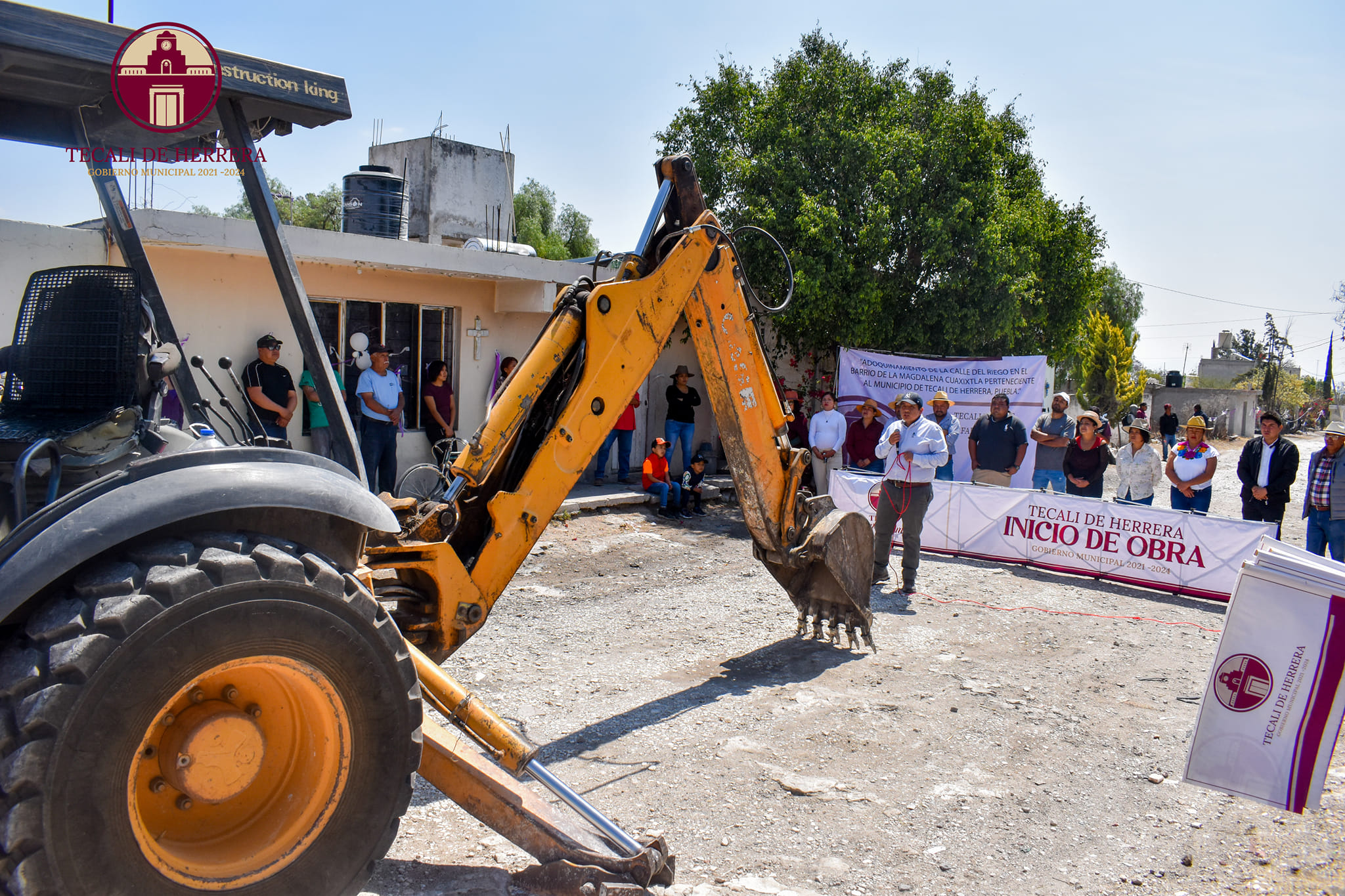 Banderazo Inicio de Obra en Comunidad La Magdalena