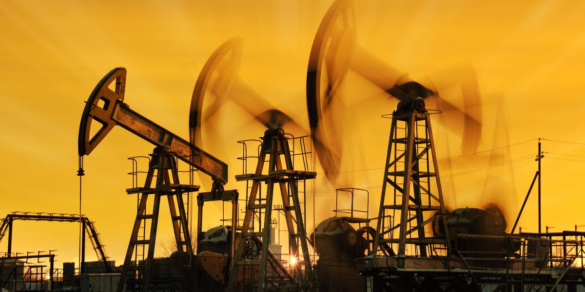 Long Recovery Predicted for Oil and Gas After Major Shock