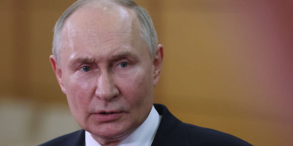 Russia's Military Presence in Syria Under Threat as Assad's Regime Falters