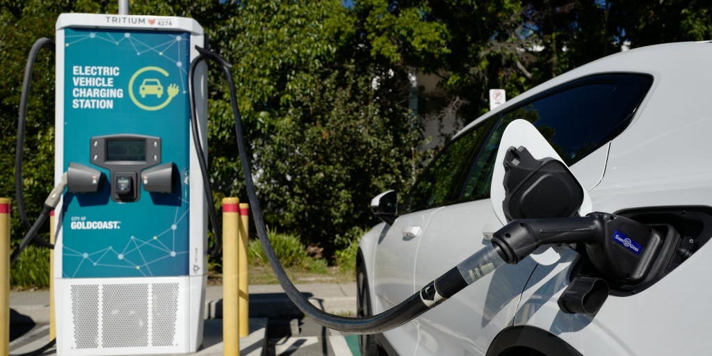Utilizing AI in Enhancing EV Battery Performance
