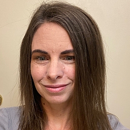 Lisa Wariner