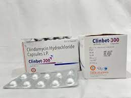 Clinbet 300mg Capsule