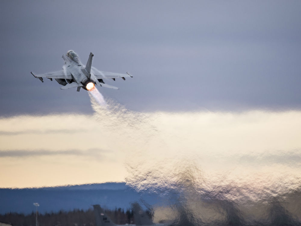 Fighter Jet Takeoff