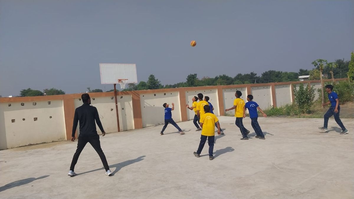 Modern International School photo 2