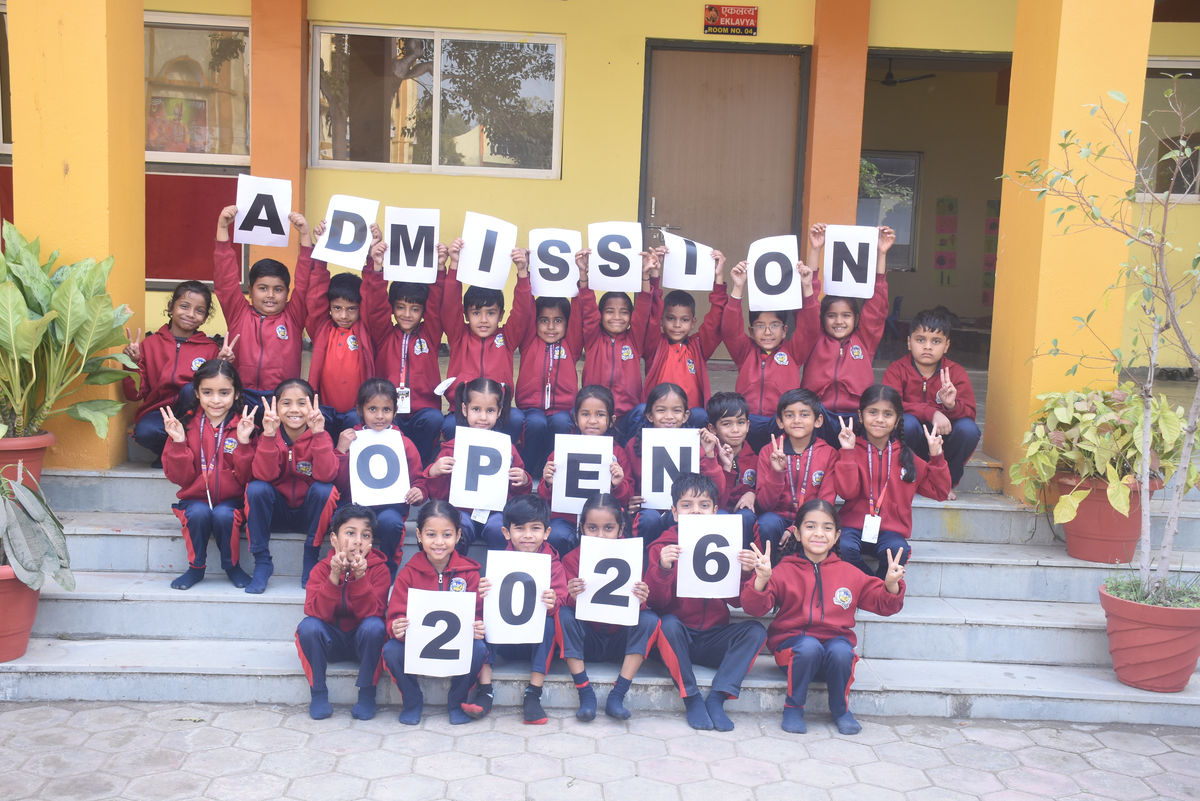 Keshav Vidyapeeth CBSE School logo