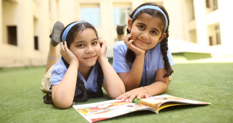 Podar International School Ujjain logo