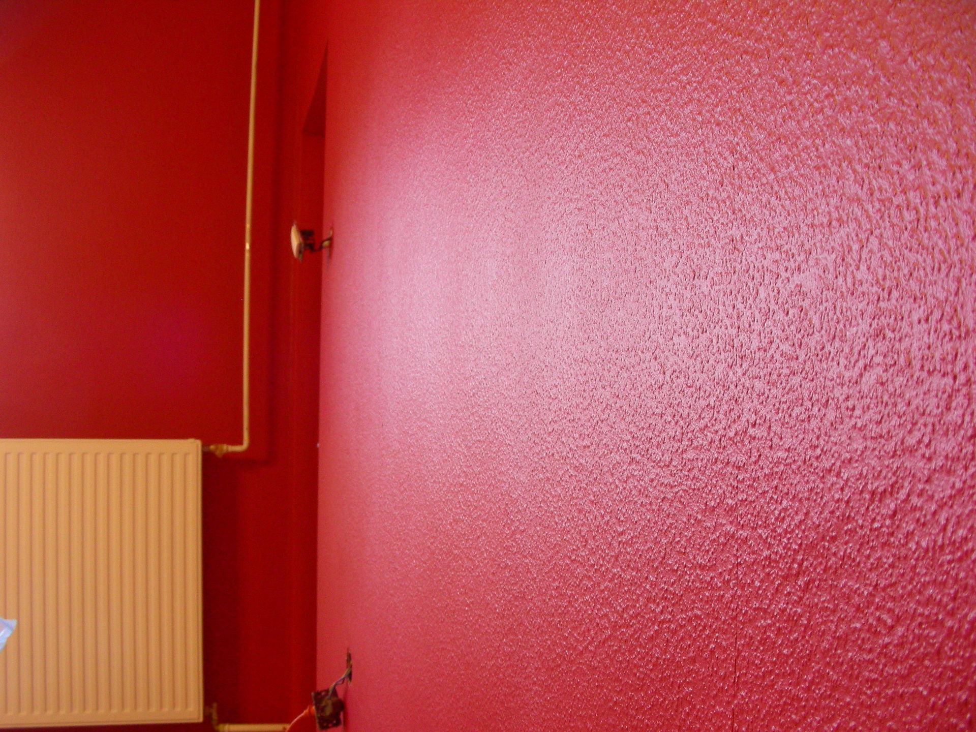 Idee für eine burgunderrote Wand - Idee für eine burgunderrote Wand