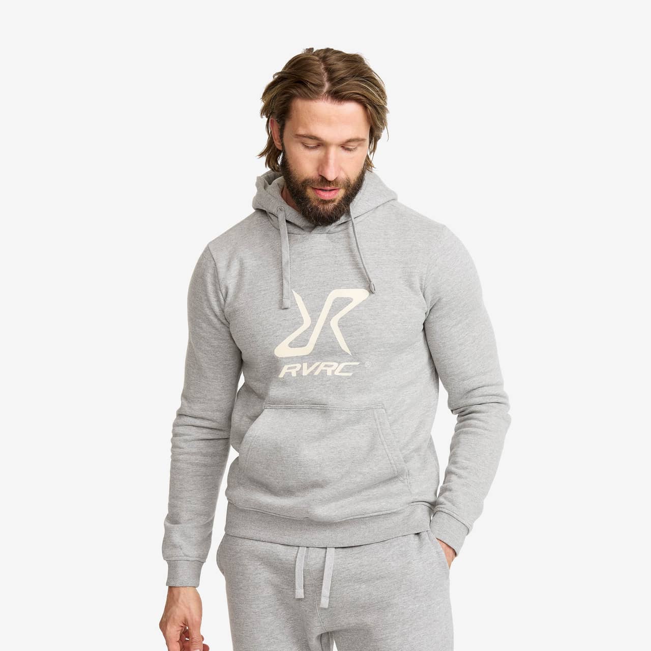 25% rabatt på alla sweats hos RevolutionRace