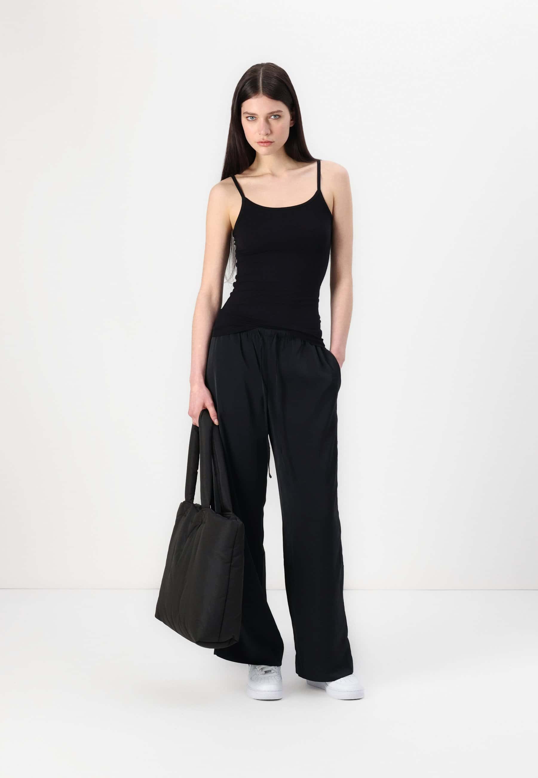 Abercrombie & Fitch byxor hos Lounge by Zalando