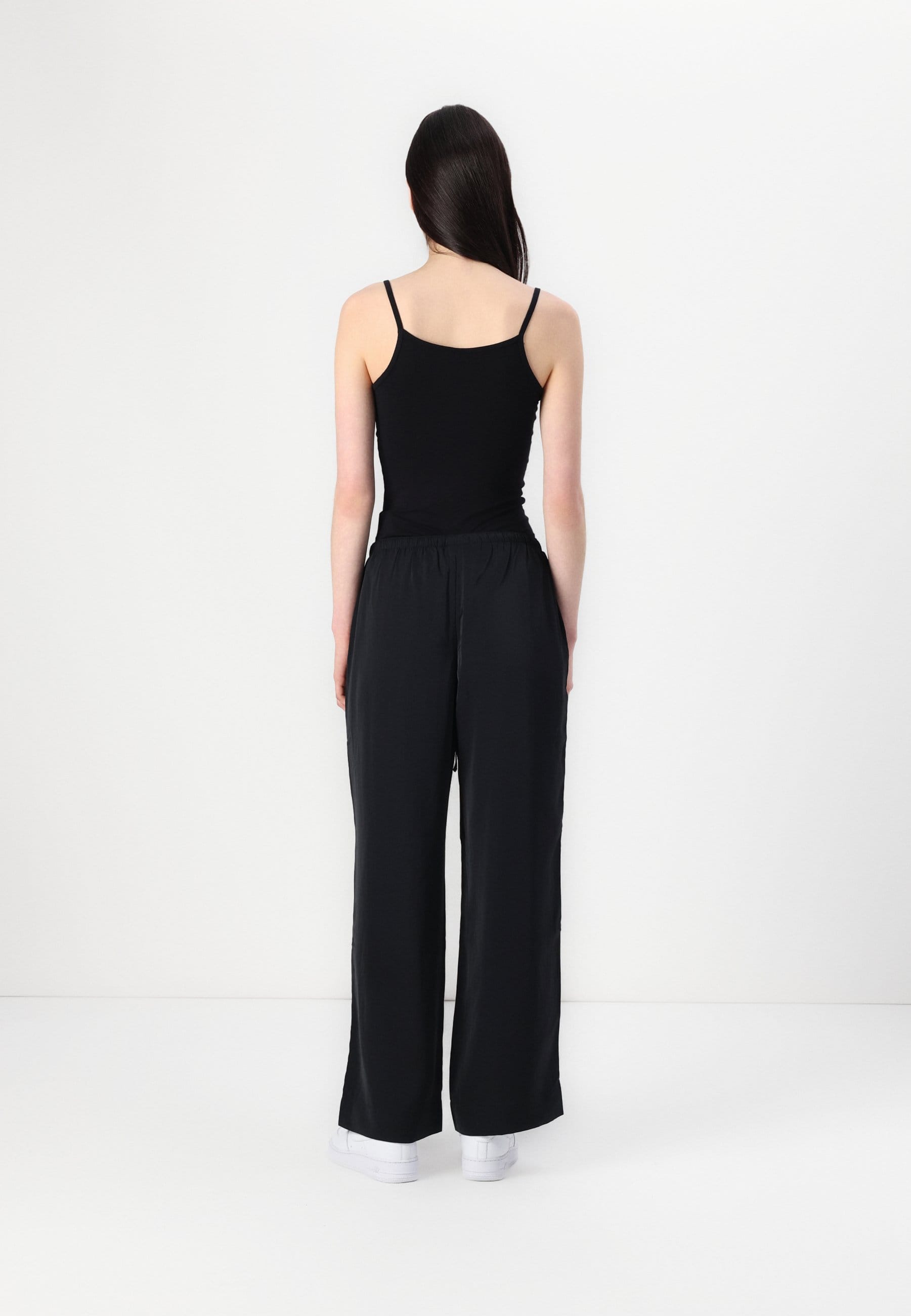 Abercrombie & Fitch byxor hos Lounge by Zalando