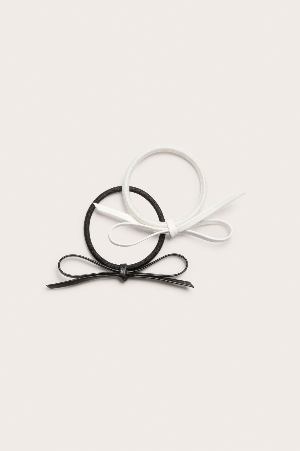 Velour Scrunchies 2-Pack - Black, Women's