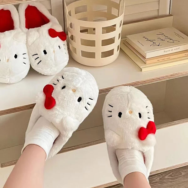 Sanrio Hello Kitty Plush Slippers 38-39