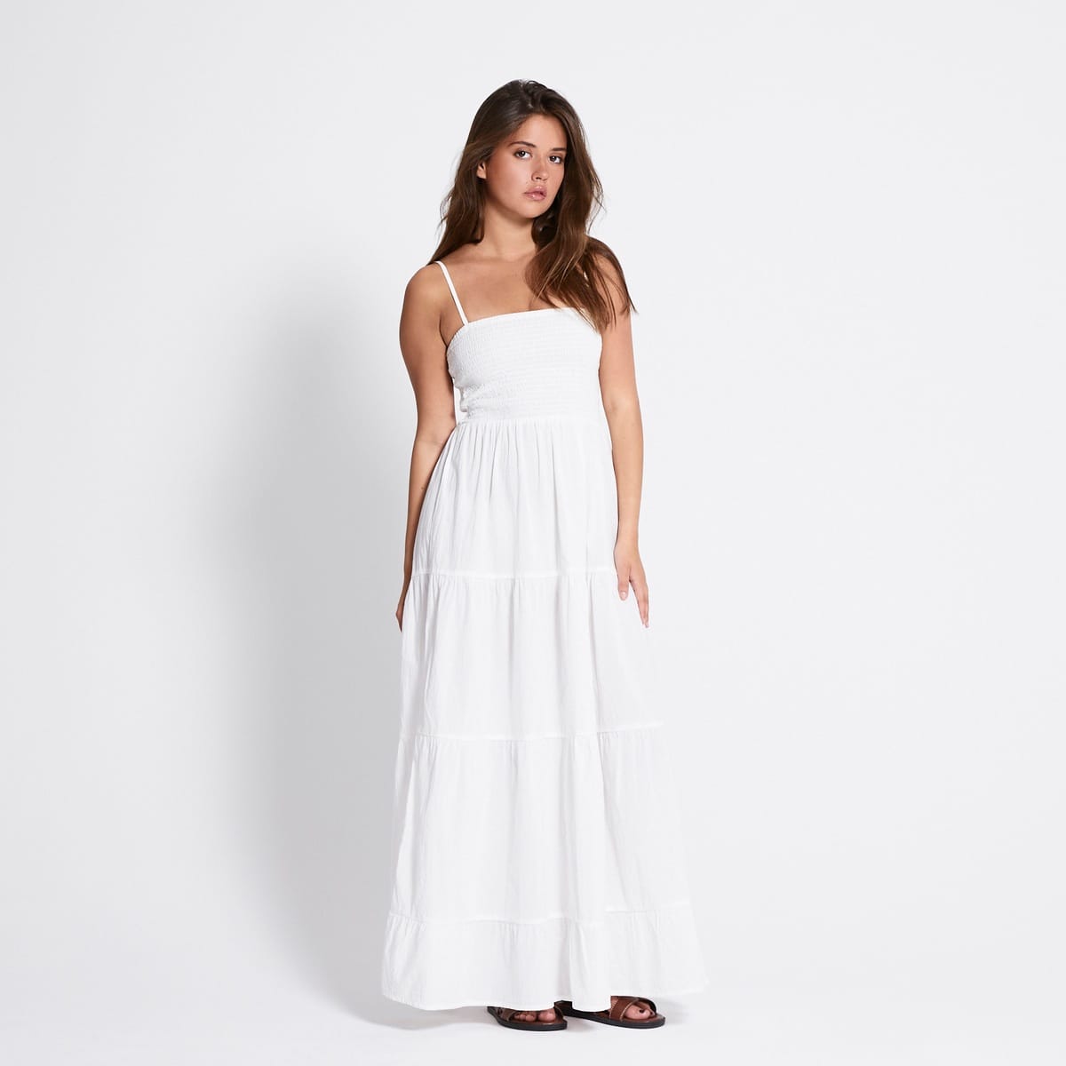 Elegant "Alicia" Volangklänning