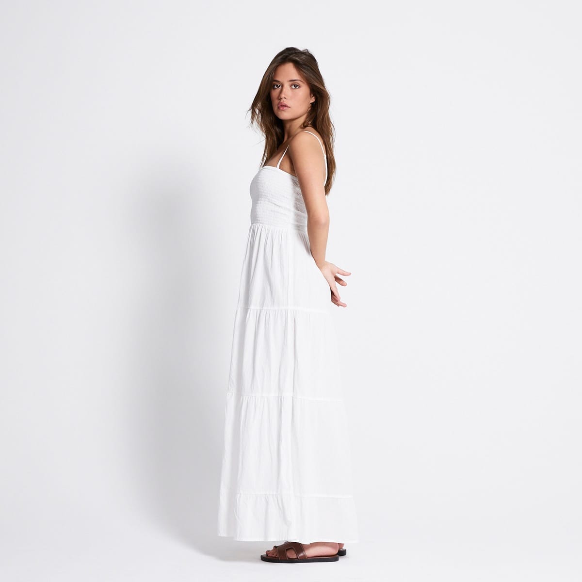 Elegant "Alicia" Volangklänning