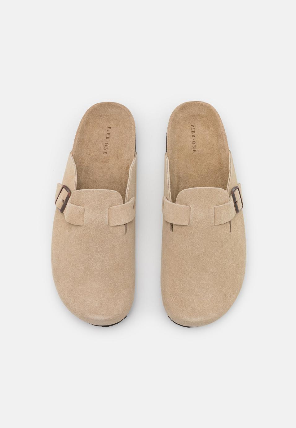 Pier One unisex slip-in i beige läder