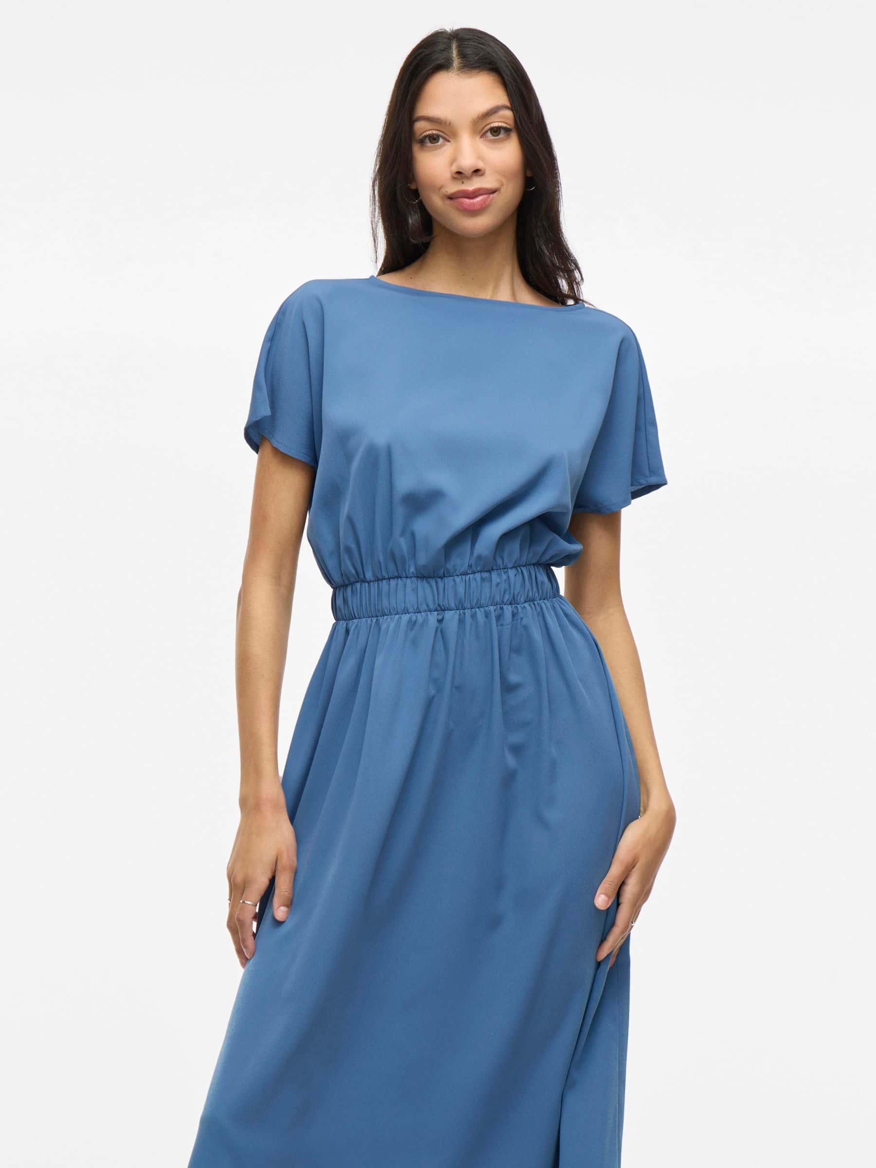 Blå Kortärmad Midiklänning från VILA