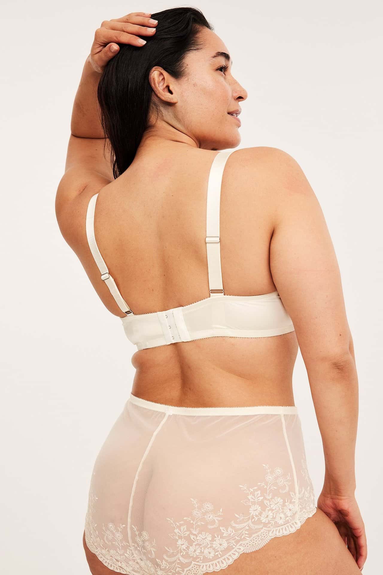 Vit bygel-bh med brodyr för dam