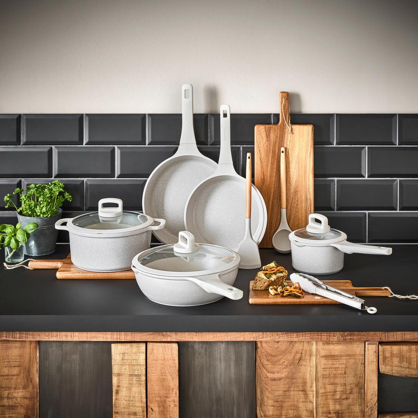 Homeware Profession Gryt- och kastrullset 8 delar