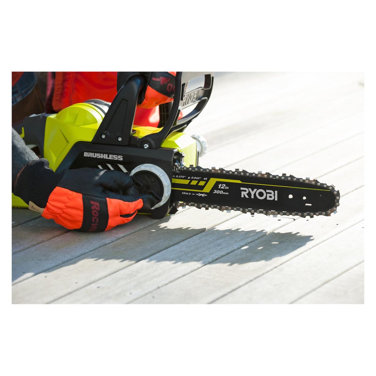 Batteridriven Kedjesåg med borstlös motor 18V