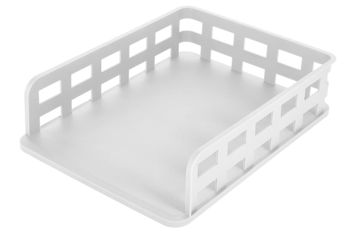 Kontorskit med tidskriftsamlare och pennkopp