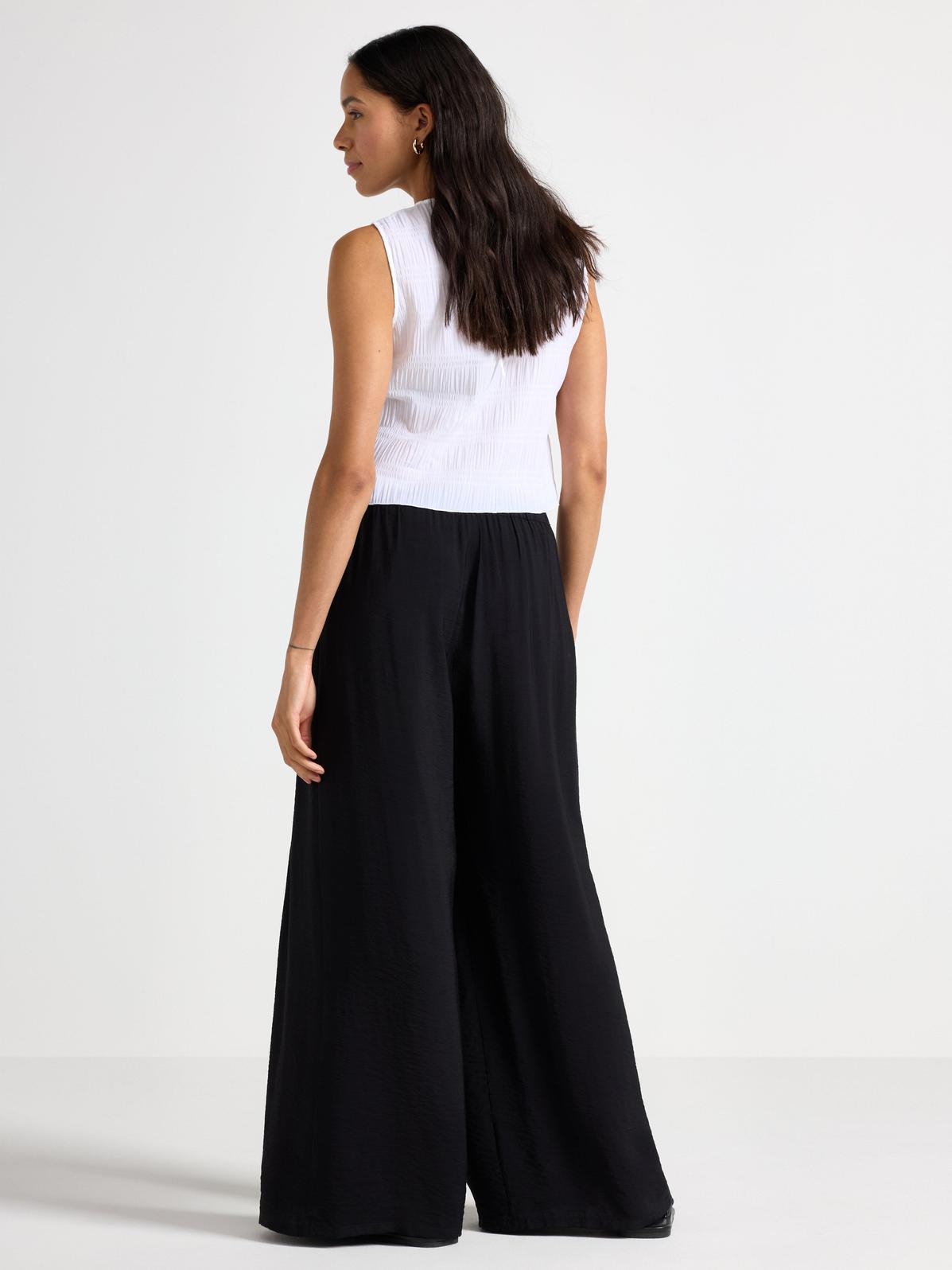 Stilrena Byxor för Vardag och Fest