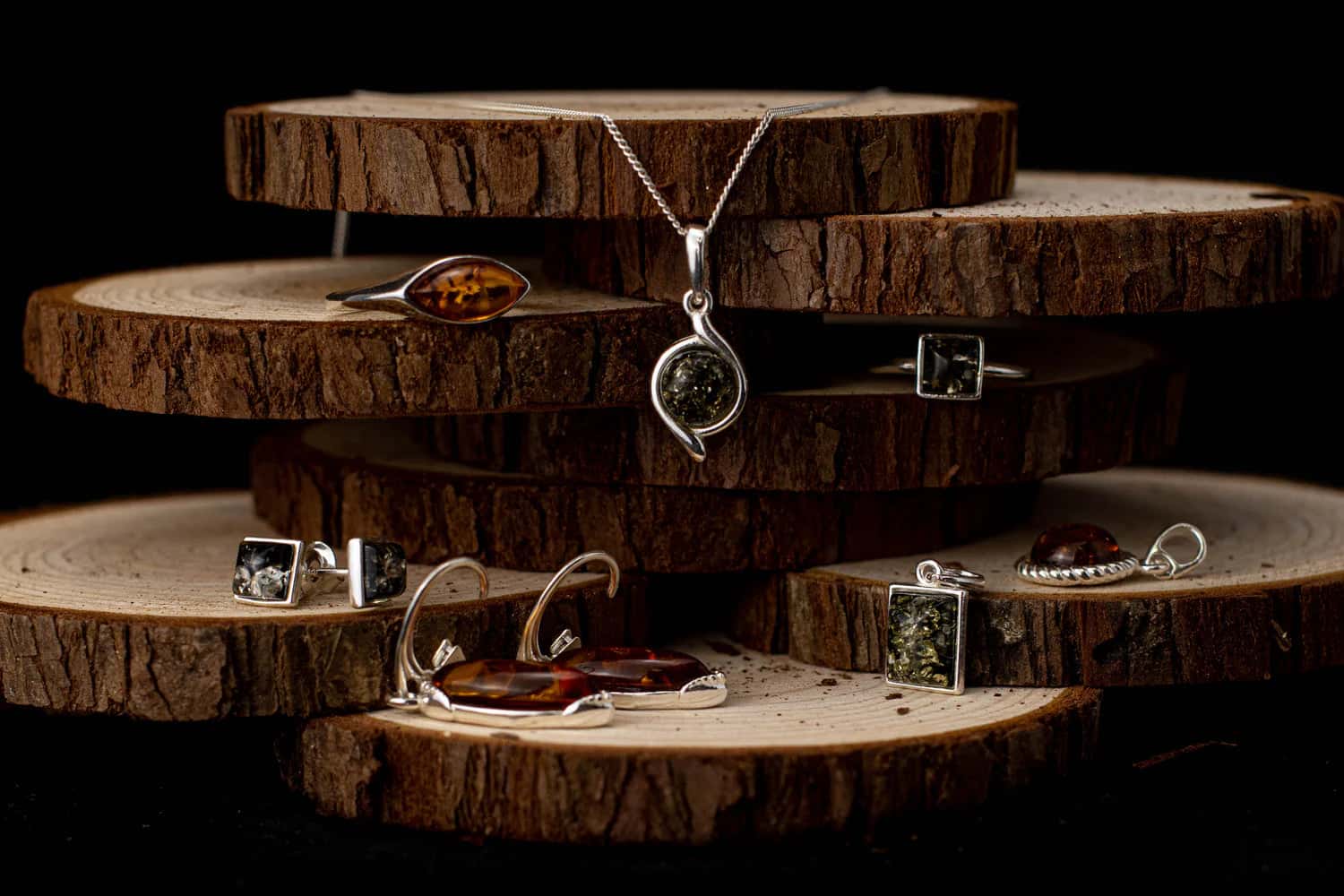 Elegant Royal Silver Collection