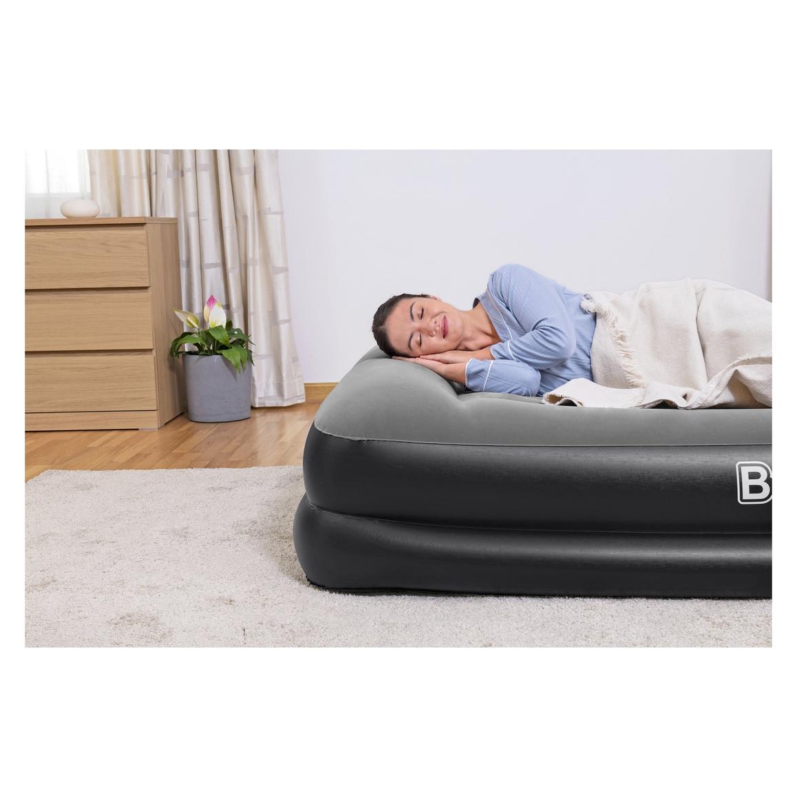 Luftmadrass Queen med inbyggd pump 230V