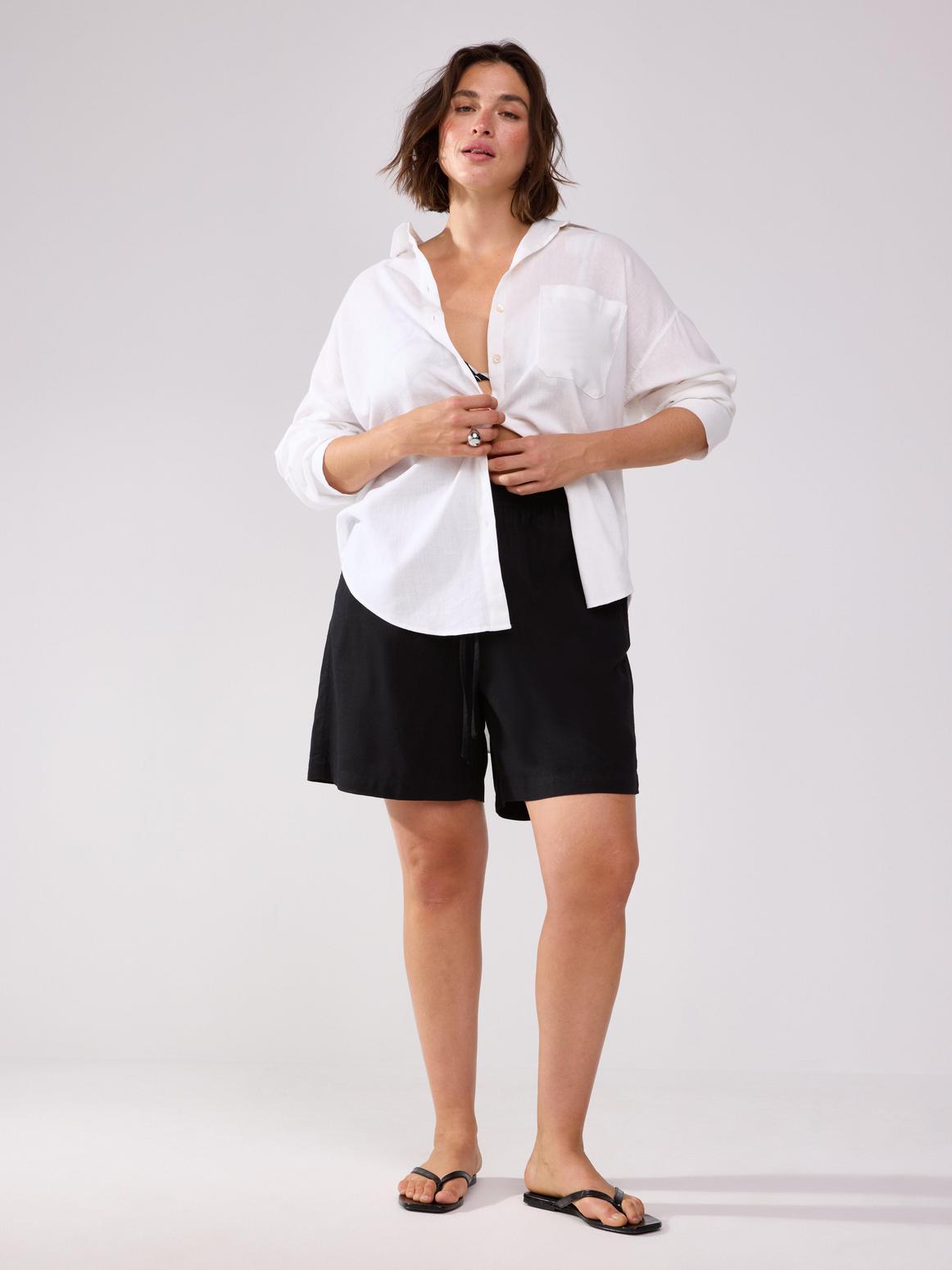 Randiga shorts i bomull