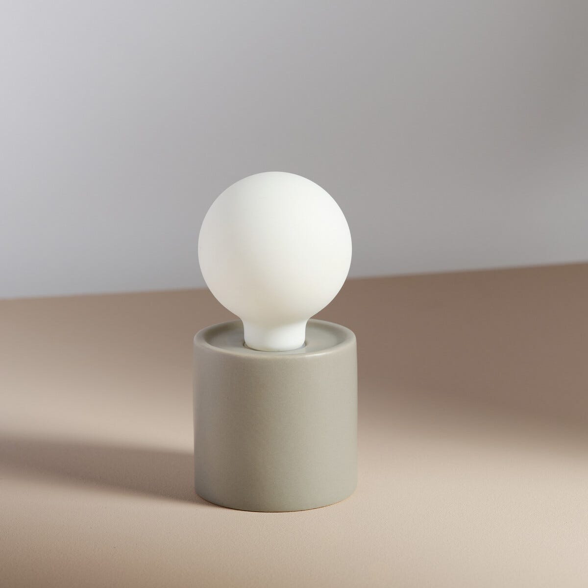 Northlight batteridriven bordslampa med timer