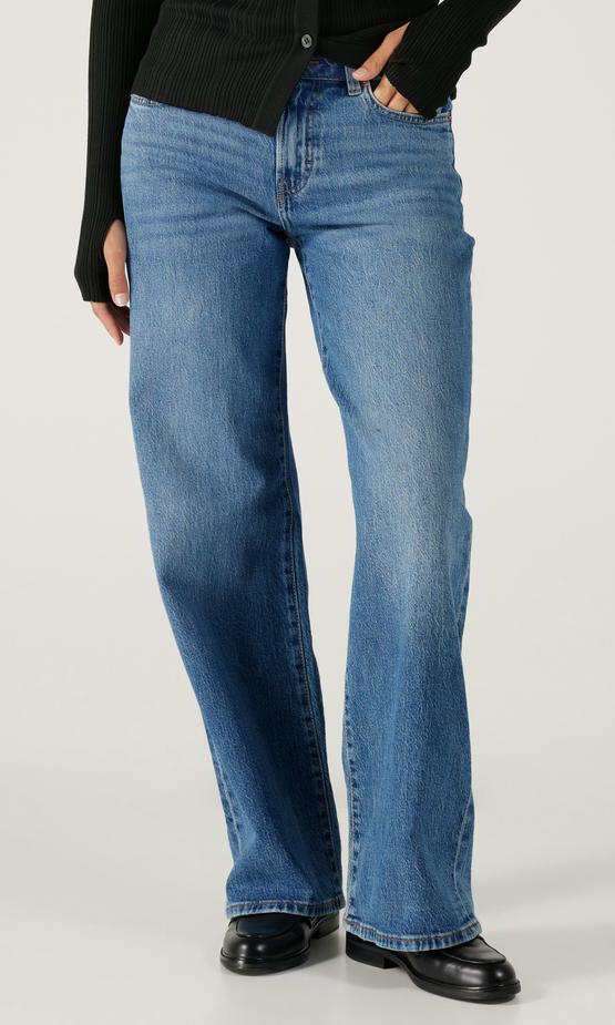 Vailent – Trendiga kläder till bra priser