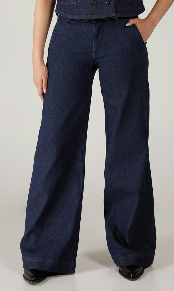 Vailent – Trendiga kläder till bra priser