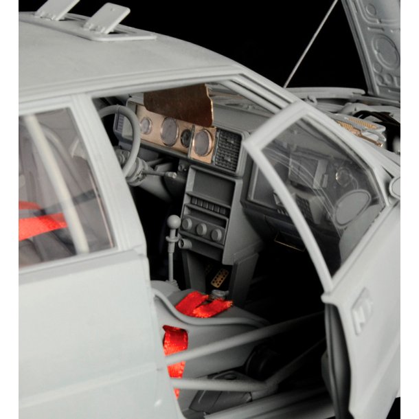 Italeri 1:12 Lancia Delta HF Integrale Byggsats