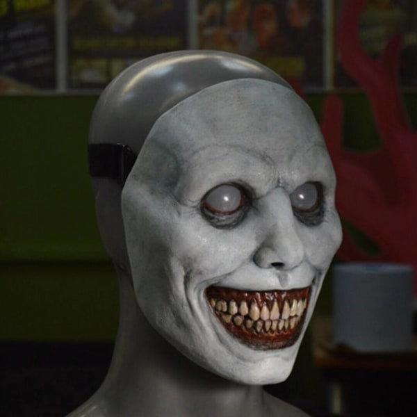 Leende Demonisk Terror Mask