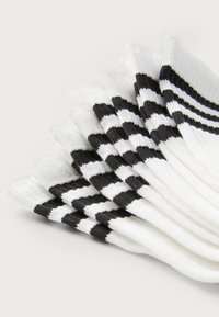 adidas Originals STRIP UNISEX 10 PACK - Strumpor - white/vit - Zalando.se