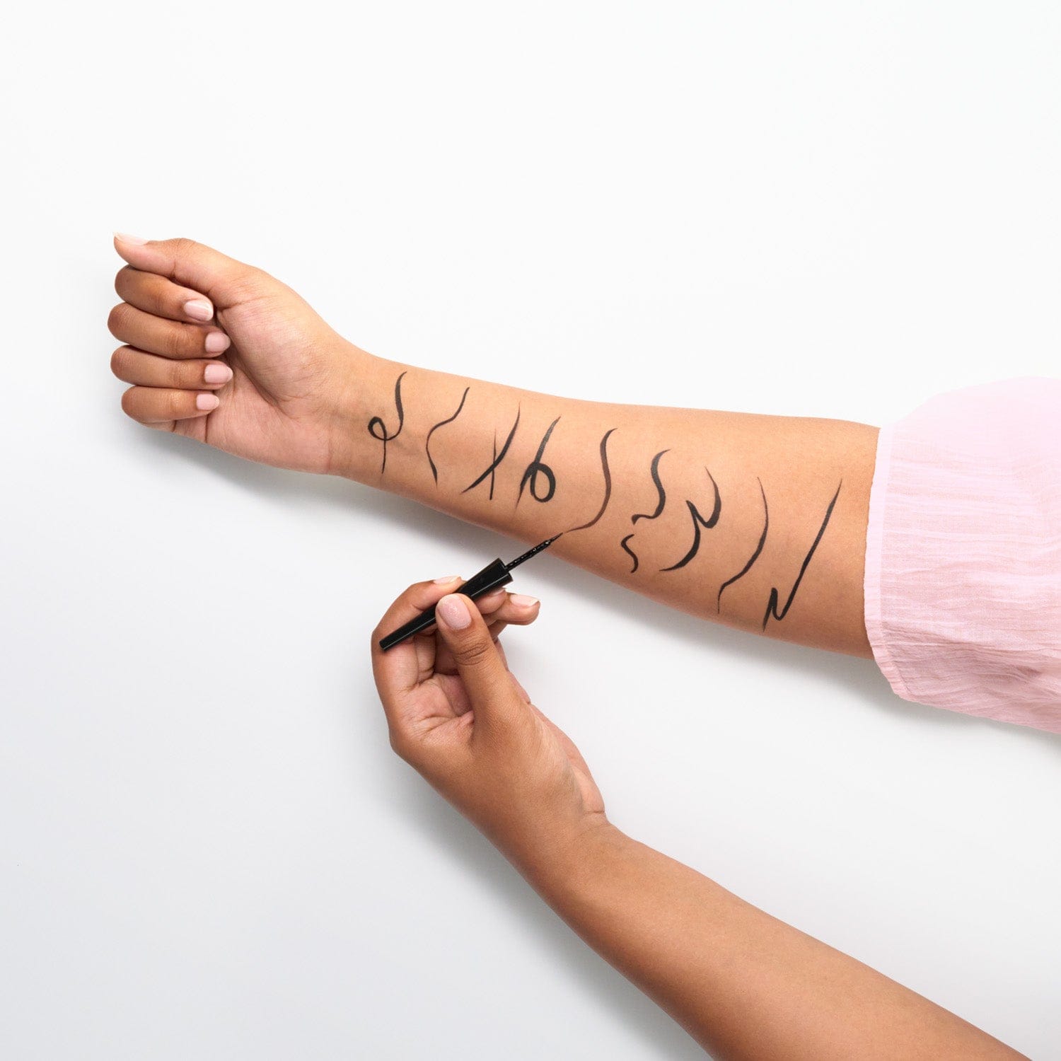 essence Waterproof 24h Long-Lasting Black Eyeliner