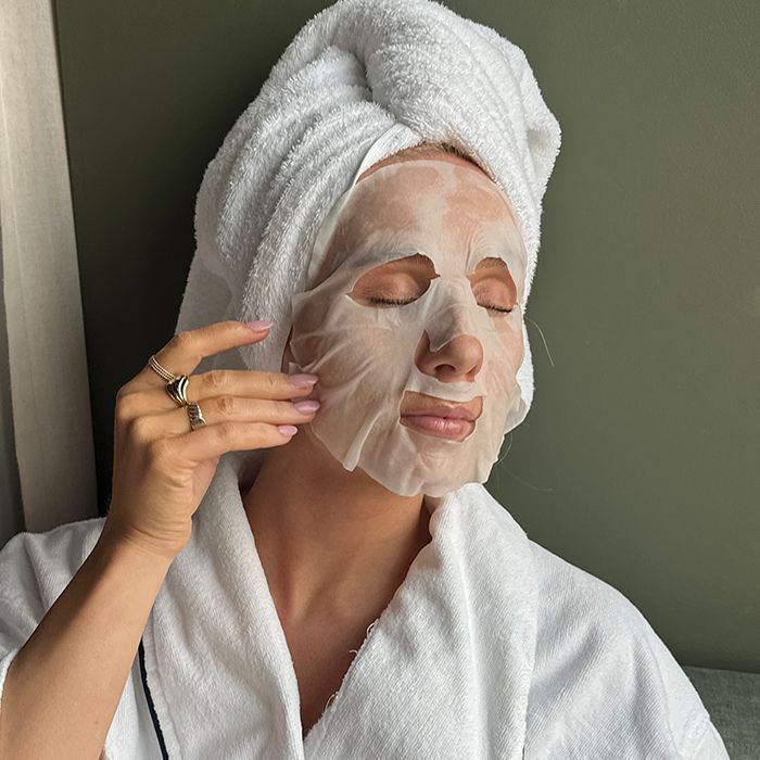 Radiant Glow Vitamin C Sheet Mask