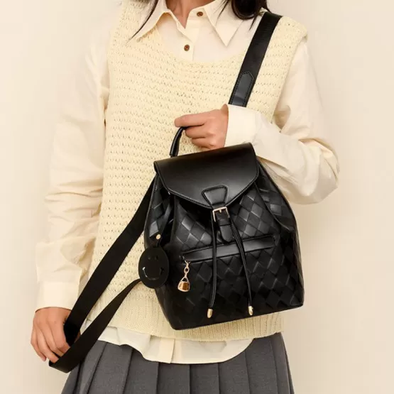 Elegant ryggsäck i PU-läder för vardag