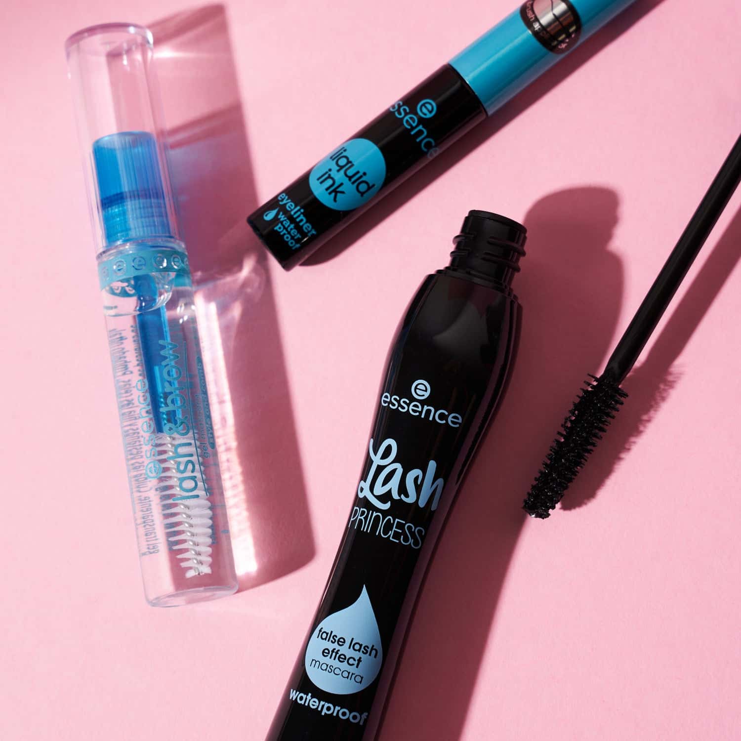 essence Liquid Ink Waterproof Eyeliner 01