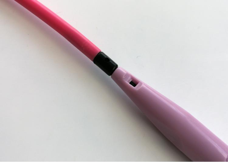 N101 Set med 10 färgglada rundstickor i plast