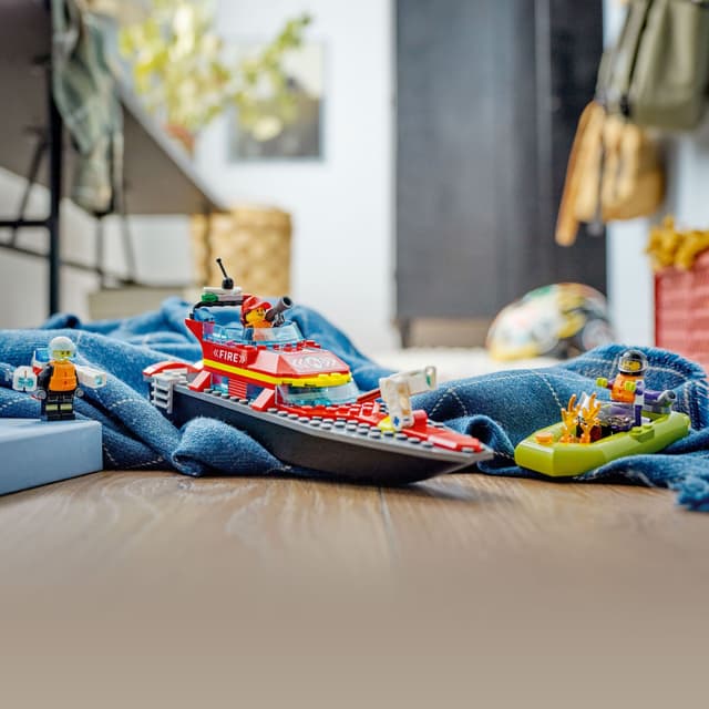 LEGO City Brandräddningsbåt 60373 Set